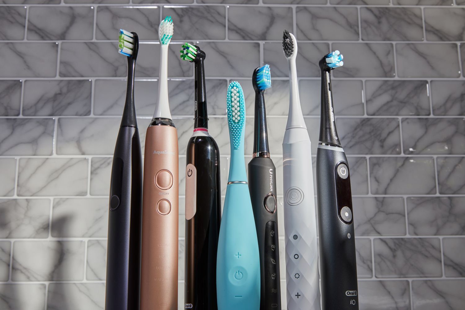 Sonic Toothbrush vs Rotating Toothbrush: Which One Will You Love More?