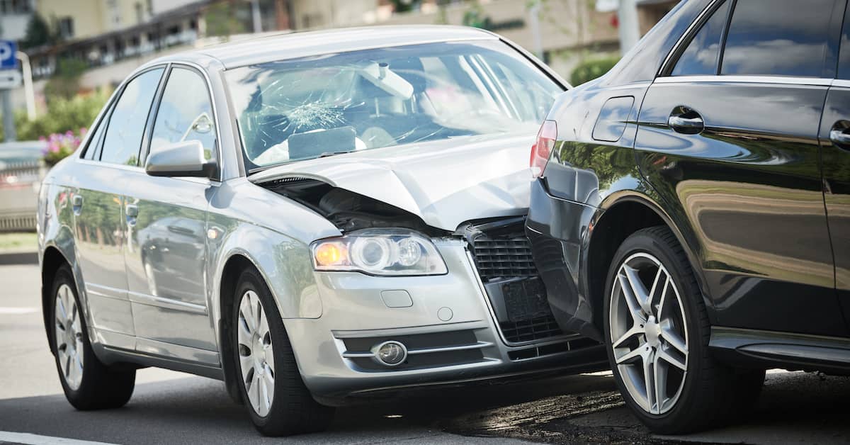 Michigan Car Accident Lawyer - Hiring Process After Car Accident Injury 