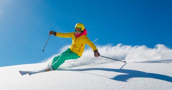 Skiing Etiquette: Rules Every Skier Should Follow